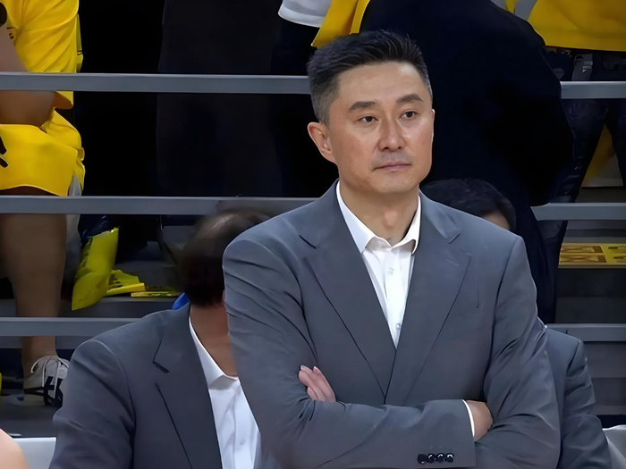 开云体育电脑版-良苦用心！杜锋正在下一盘大棋|广东队|麦考尔|青岛队|徐杰|广东男篮_新浪体育_新浪新闻